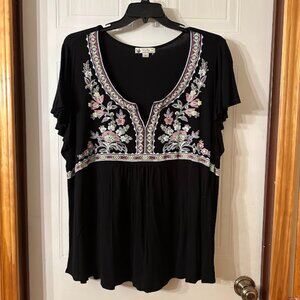 {Plus Size} "Unity World Wear" Blouse~ Size 3X~ Black~ Aztec~ Floral (B6)